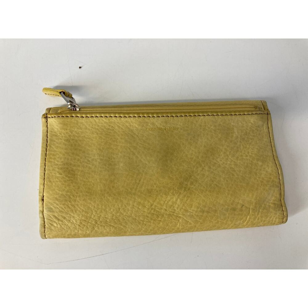 FOSSIL LARGE YELLOW SMOOTH LEATHER WOMENS WALLET - Picture 3 of 16